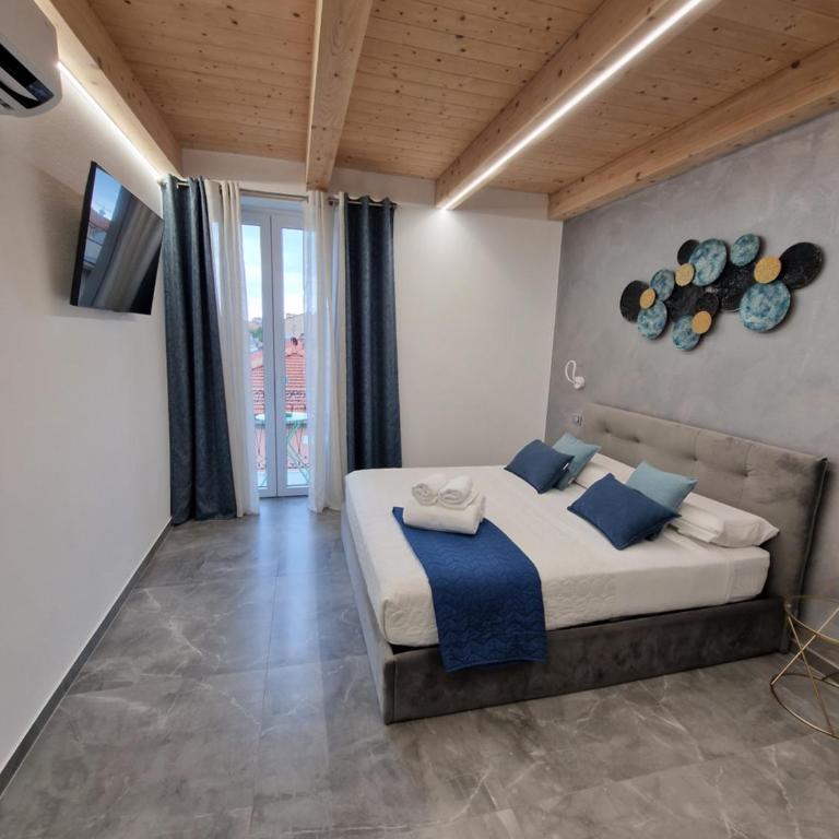 MARLA ROOMS - Camera King con Balcone - 2
