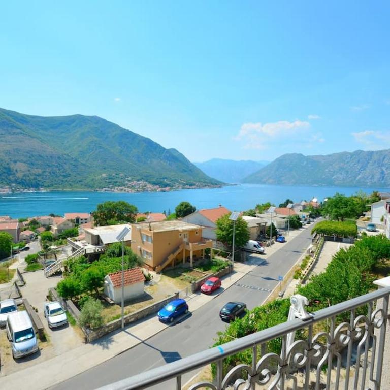 Four season seaview - lovely 2 bedroom apartment - Two-Bedroom Apartment - 27