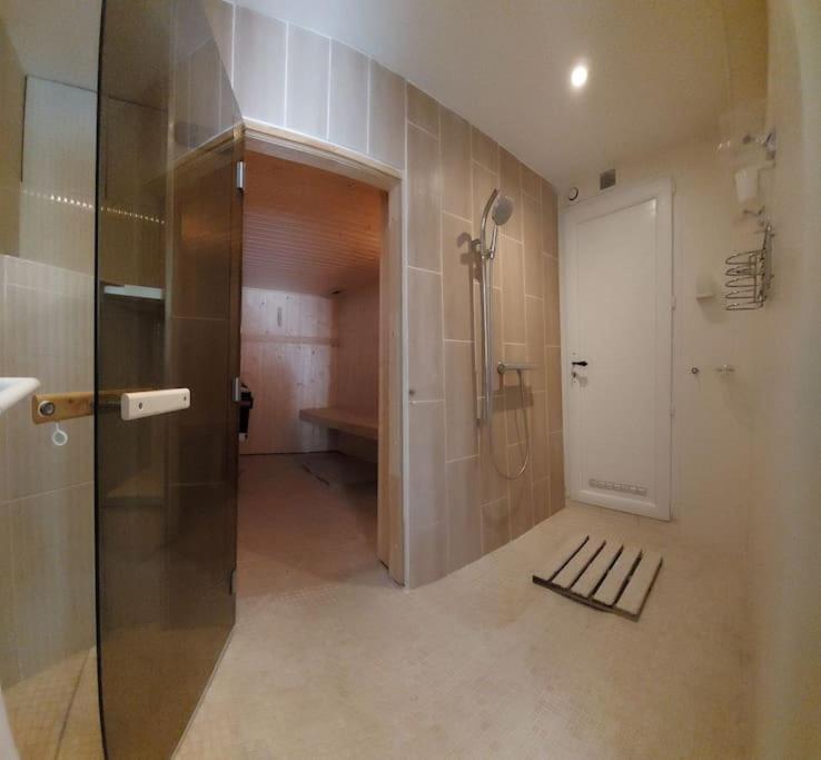 Dans villa spa hammam sauna piscine, 5 chambres - Villa - 62