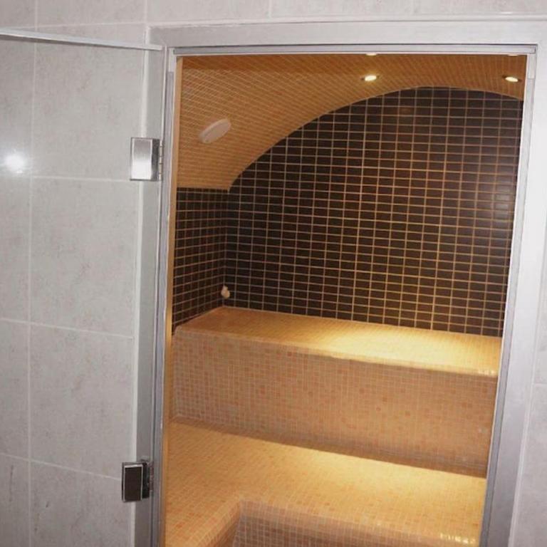 Dans villa spa hammam sauna piscine, 5 chambres - Villa - 76