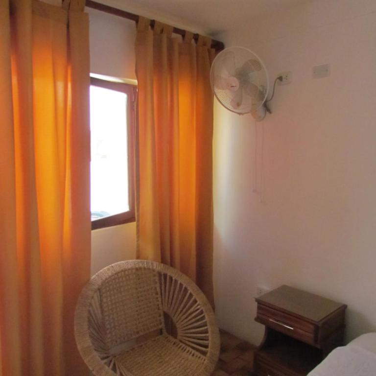 Huanchaco Hostal - Suite Familiar - 5