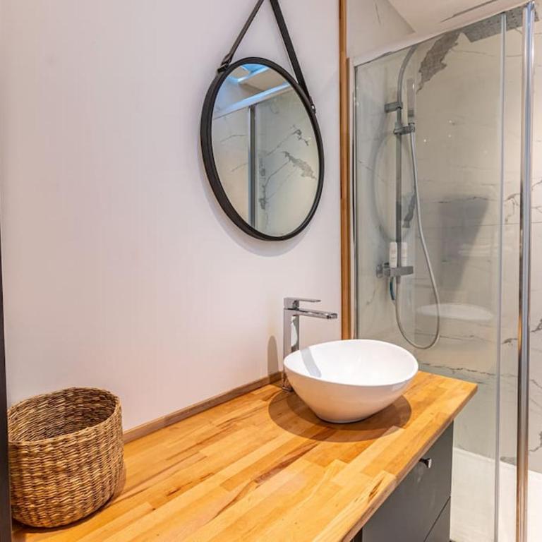 Bordeaux Jardin Public : T3 Rénové Immeuble Pierre - Appartement 2 Chambres - 10