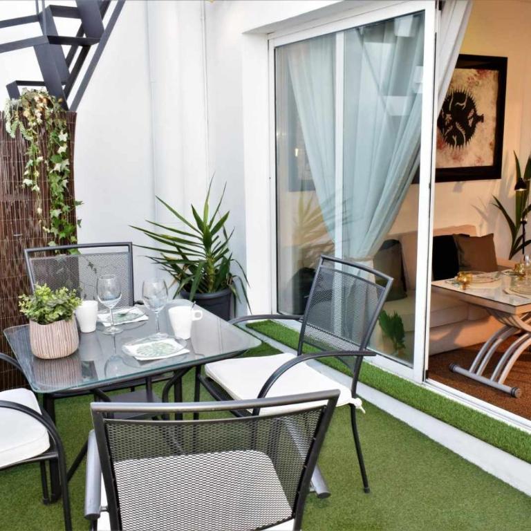 Ático de Arte Bañado en Sol - One-Bedroom Apartment - 1