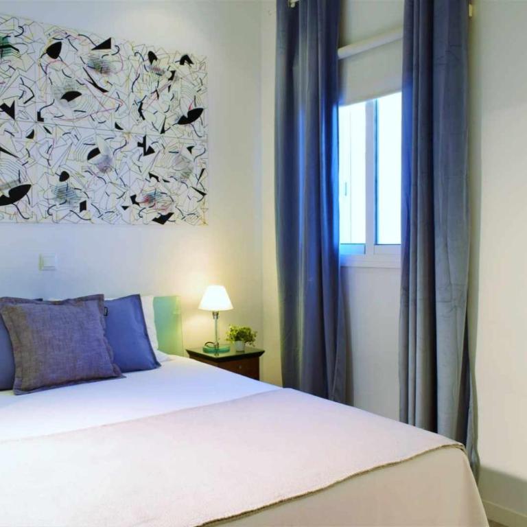 Ático de Arte Bañado en Sol - One-Bedroom Apartment - 23