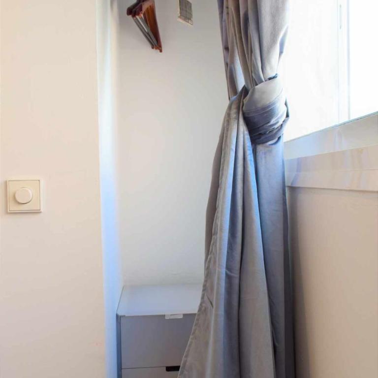 Ático de Arte Bañado en Sol - One-Bedroom Apartment - 30