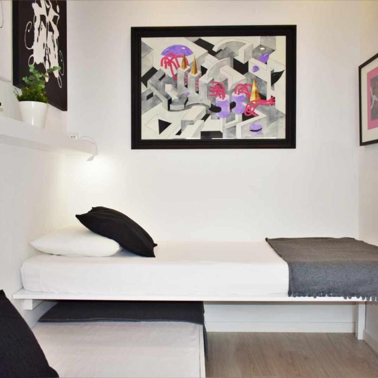 Ático de Arte Bañado en Sol - One-Bedroom Apartment - 33
