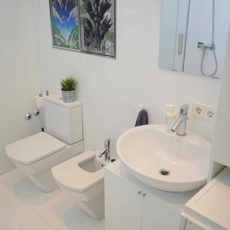 Ático de Arte Bañado en Sol - One-Bedroom Apartment - 42