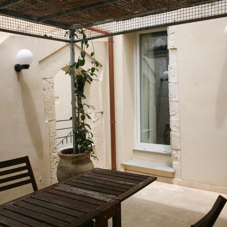 Lanterne Magiche Ortigia - Dependances - Appartamentino su 2 Livelli - 2