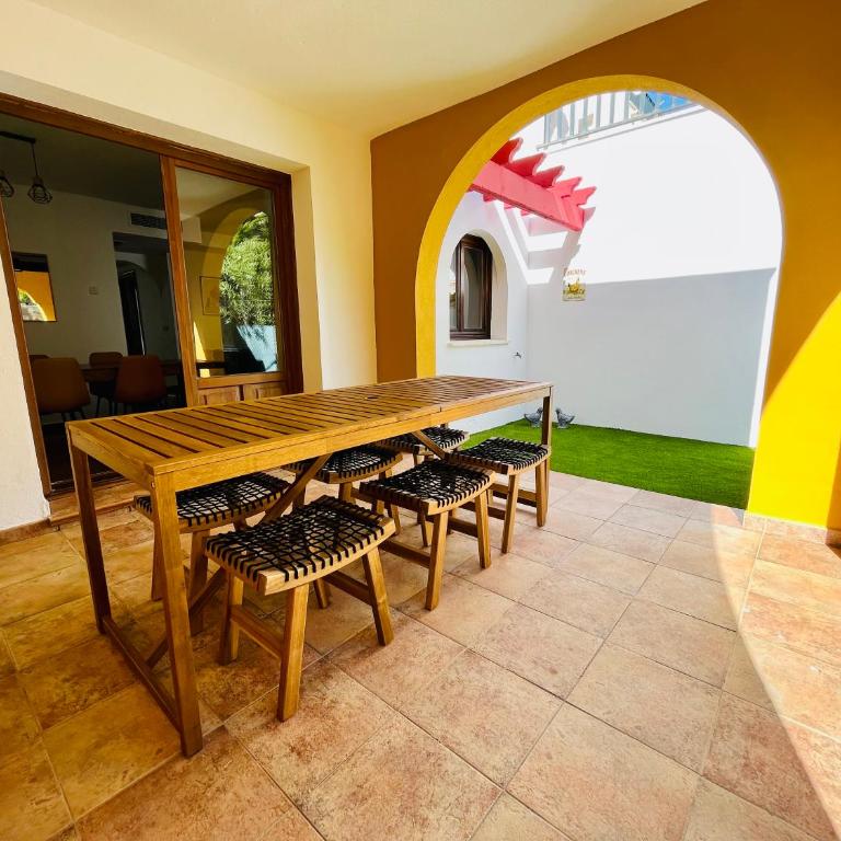 Lomas 62 - Three-Bedroom House - 22