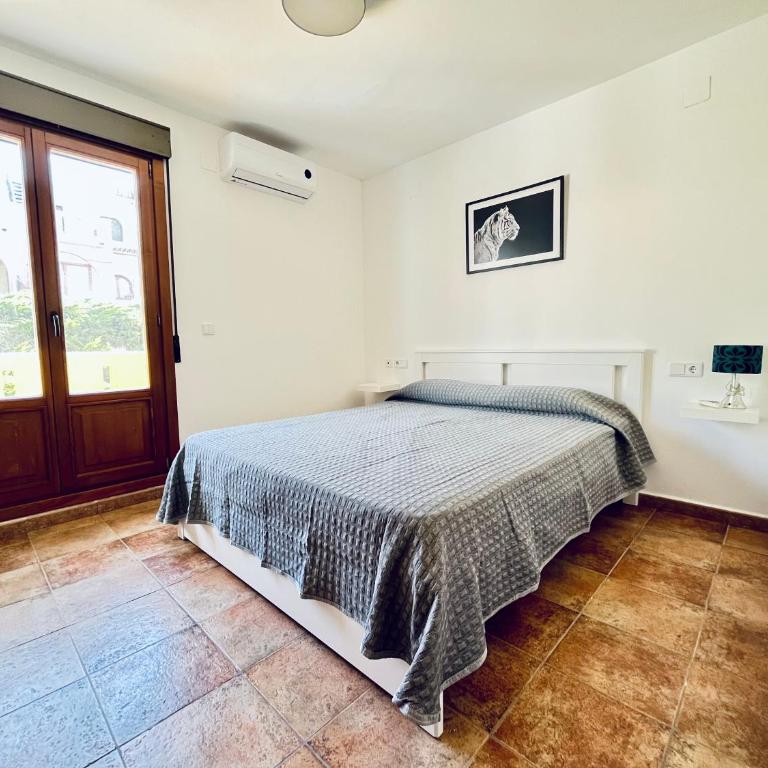 Lomas 62 - Three-Bedroom House - 13