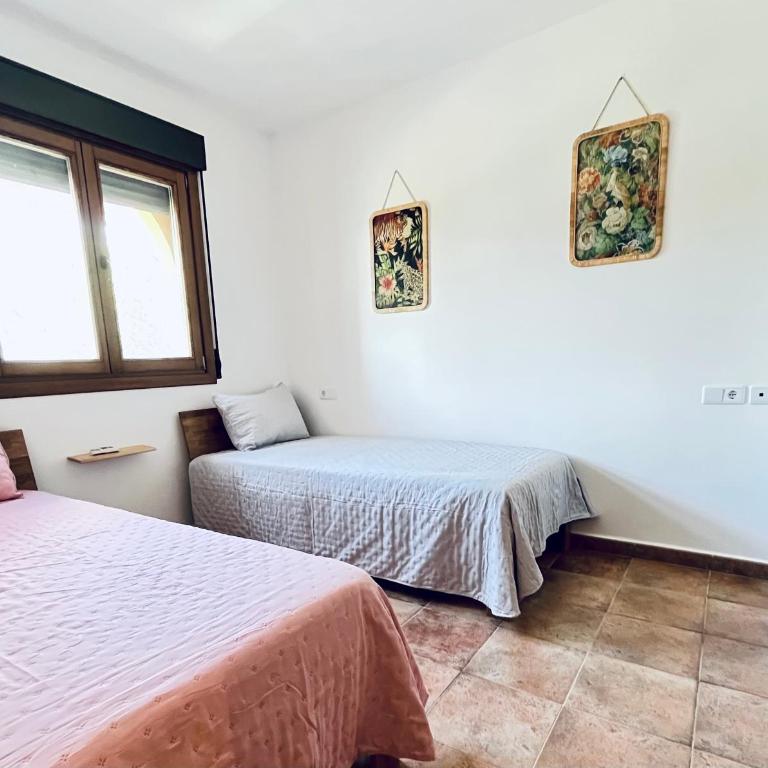 Lomas 62 - Three-Bedroom House - 17