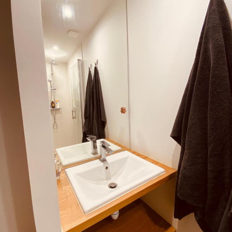 Le Repos Montchatois - Appartement moderne - Apartment mit 1 Schlafzimmer - 11