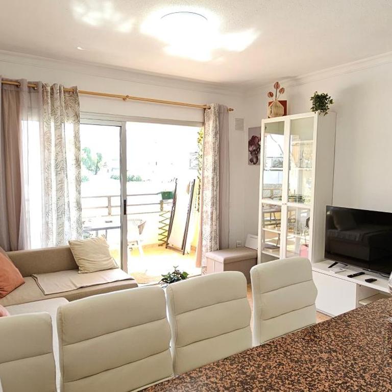 Bright Apartment Playa del Inglès - One-Bedroom Apartment - 12