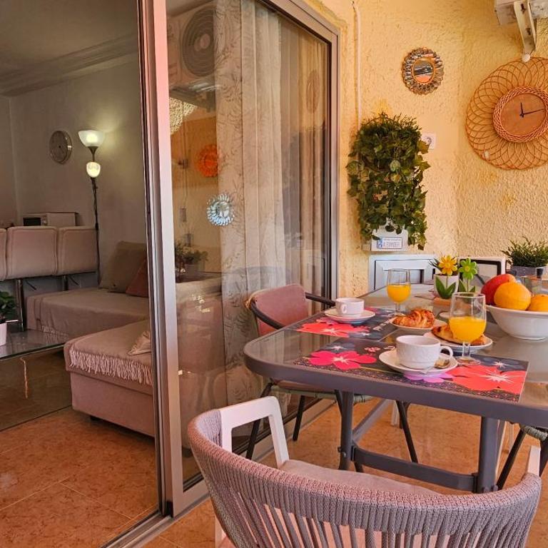 Bright Apartment Playa del Inglès - One-Bedroom Apartment - 6