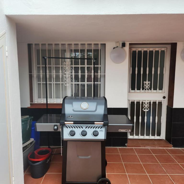 DELUXE Studio ATHOS 50 MP Garden patio BENALMADENA Golf & Beach - Habitación Doble con vistas al jardín - 37