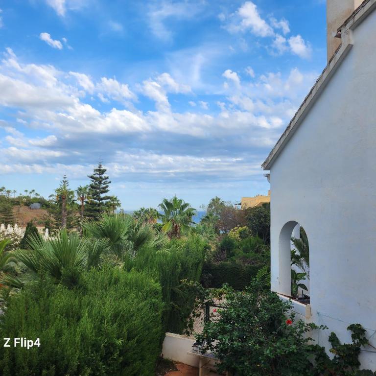 DELUXE Studio ATHOS 50 MP Garden patio BENALMADENA Golf & Beach - Habitación Doble con vistas al jardín - 36