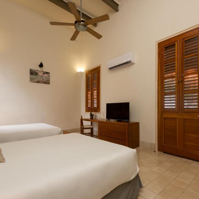 Villa Orquídea Boutique Hotel - Deluxe Quadruple Room - 2
