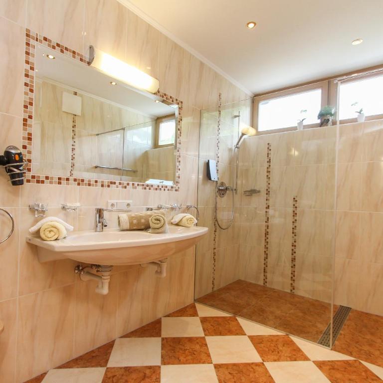 Ferienwohnungen Renberg - Apartment mit 2 Schlafzimmern - 10