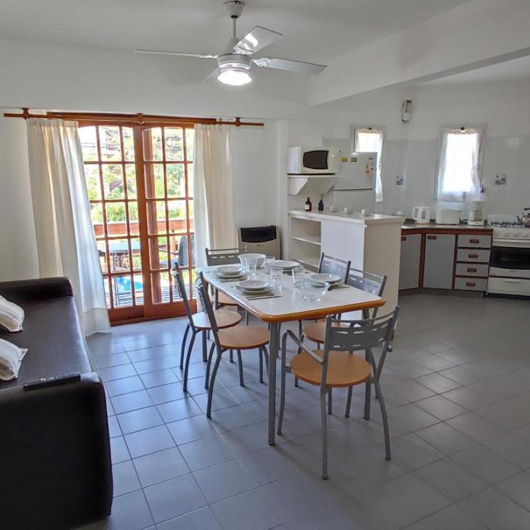 Apart Octogono Condominio - Apartment with Pool View - 3