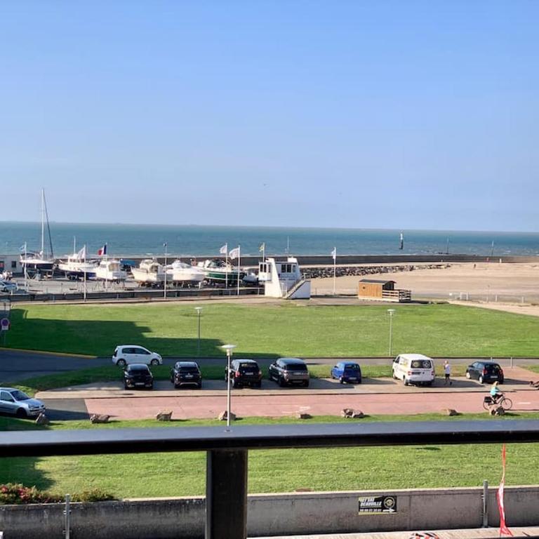 Bel appartement vue mer avec parking gratuit - Apartamento de 2 dormitorios - 2