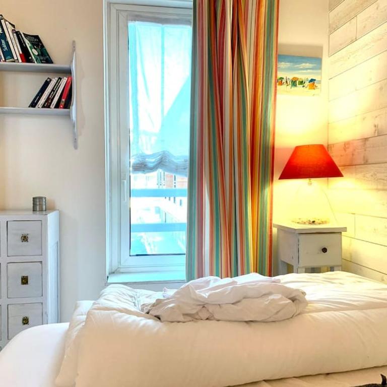 Bel appartement vue mer avec parking gratuit - Apartamento de 2 dormitorios - 22