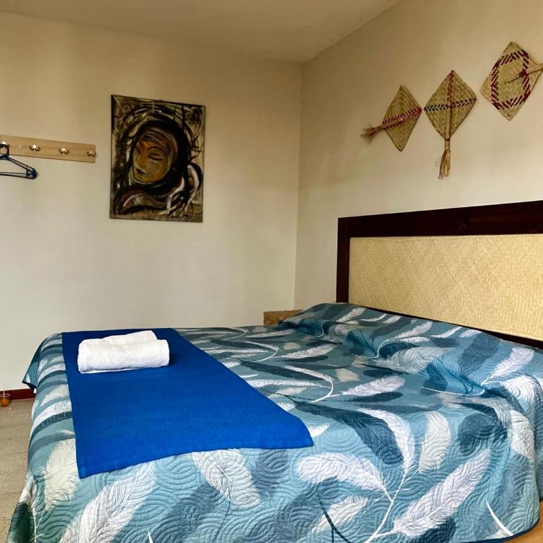 CASA CEMPOAL - Habitación con cama extragrande. - 5