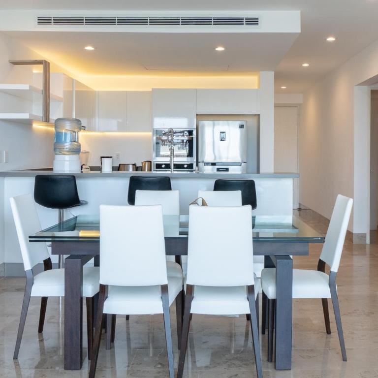 Contemporary Design Oceana 422 Playa del Carmen Condo - Two-Bedroom Apartment - 30