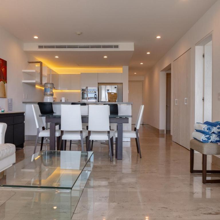 Contemporary Design Oceana 422 Playa del Carmen Condo - Two-Bedroom Apartment - 33