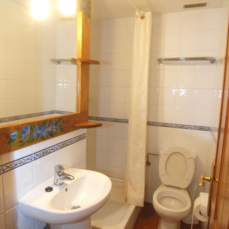 Pensión Plaza del Ayuntamiento - Apartamento - 6