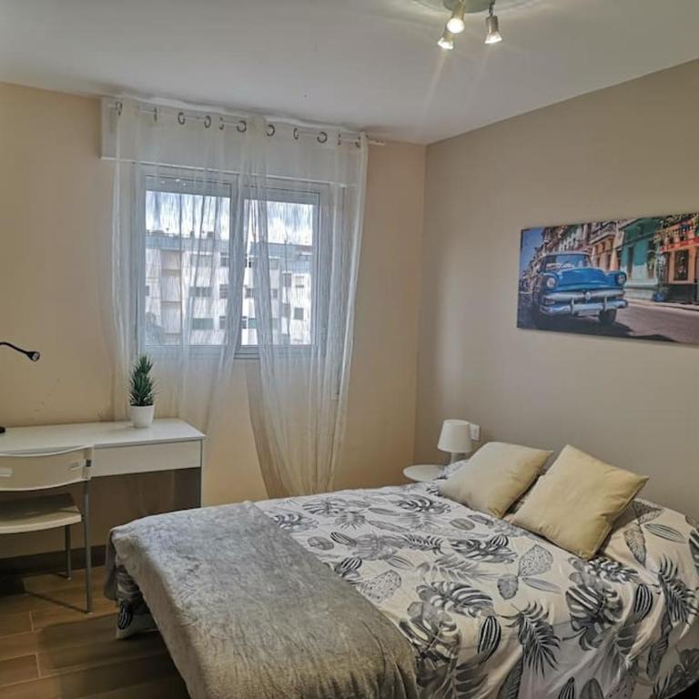 Piso completo grande 6 habitaciones, 13 plazas - Apartamento - 26