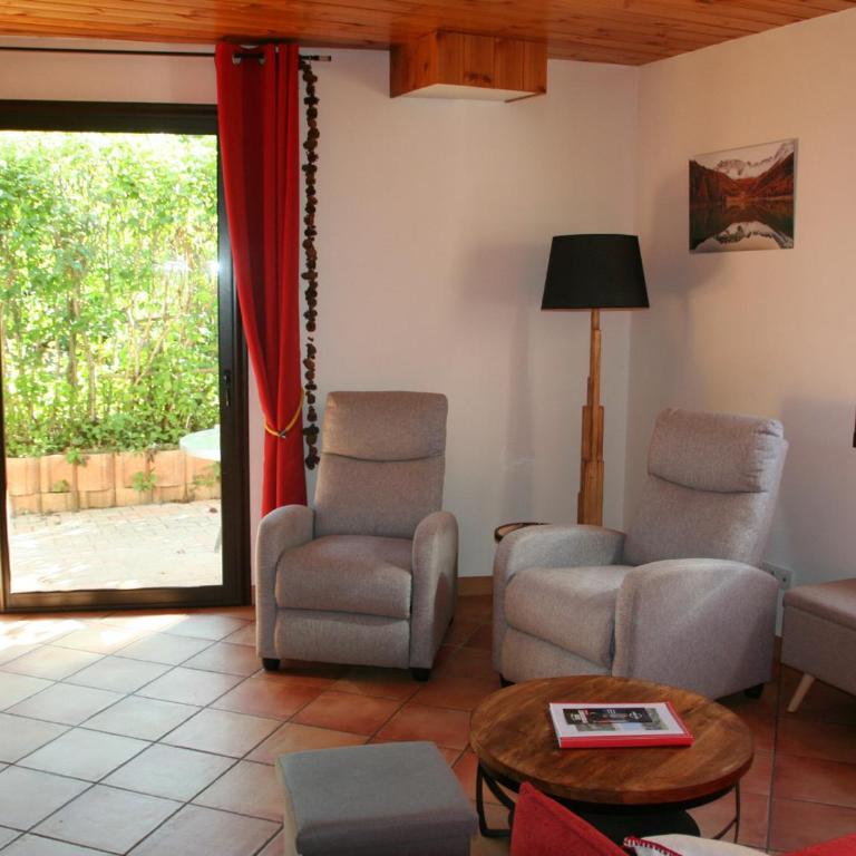 Charmant 3 pièces à Serre Chevalier, à 300m des pistes, terrasse, parking, Wi-Fi inclus - FR-1-762-2 - Appartement - 4