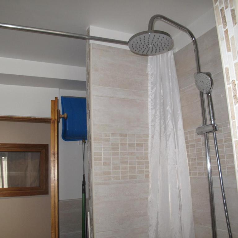 Maison de vacances 2 chambres, Wi-Fi, à Saint-Chaffrey - FR-1-762-15 - Appartement - 5