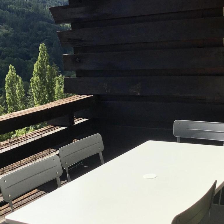 Appartement 2 Pièces + Coin Montagne pour 6 avec Parking et Wi-Fi - FR-1-762-20 - Appartement - 7