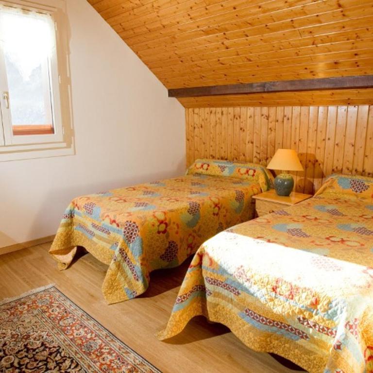 Appartement sur 2 niveaux, 3 pièces avec Wi-Fi et parking à Saint-Chaffrey, 6 personnes - FR-1-762-17 - Appartement - 3