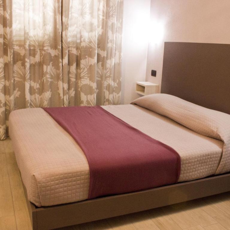 Real B&B Primo Sole - One-Bedroom Apartment with Garden View - 8
