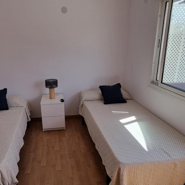 MAGNÍFICO ÁTICO EN EL CENTRO DE DENIA - Three-Bedroom Apartment - 17