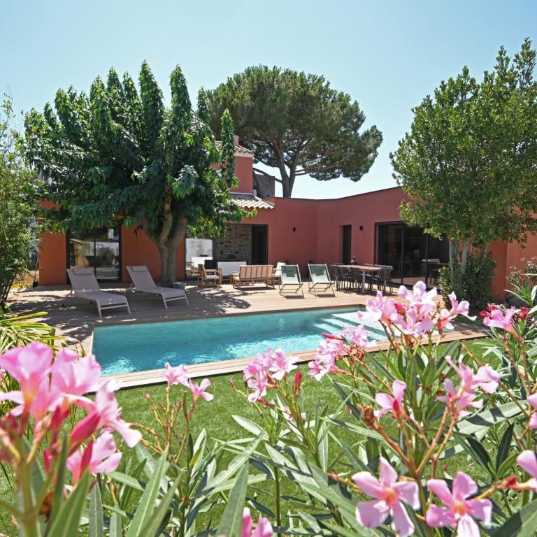 Maison B - Villa avec Piscine Privée - 2