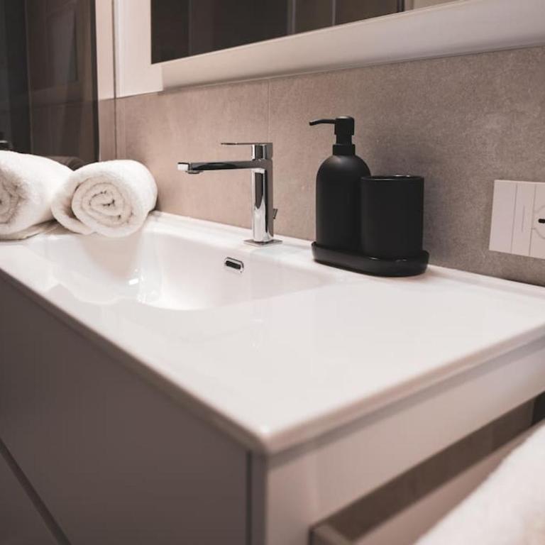 Modern Apartment Lungolago di Como - Appartamento con 1 Camera da Letto - 21