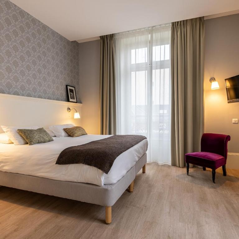La Maison Blanche - Appart Hôtel de charme Chic & Cosy climatisé, à 350m du coeur de ville de Limoges - Accès autonome - Deluxe Studio with Air-Conditioning - Garden Side - 2