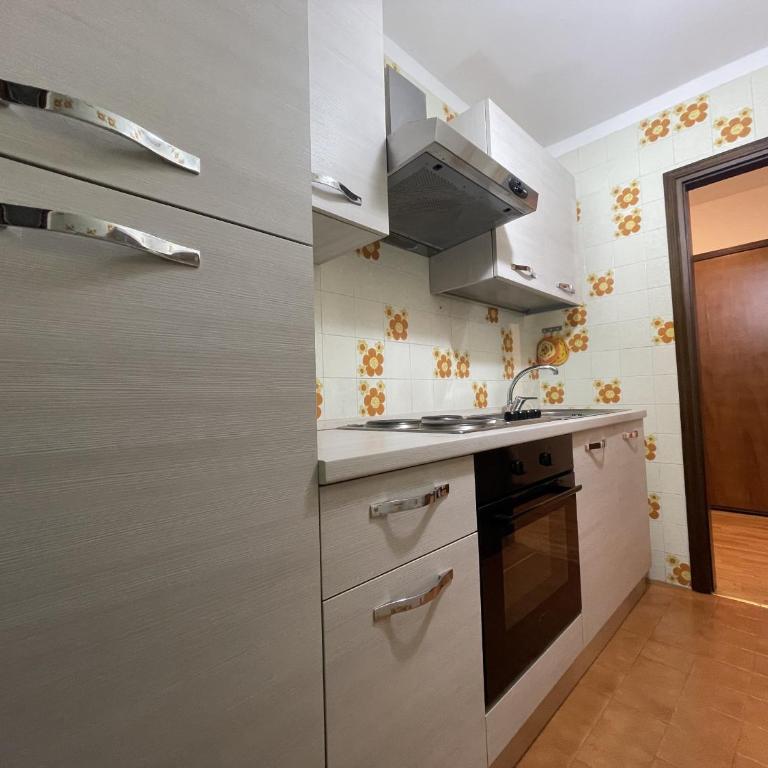 026 Bilocale con caminetto, Giustino - Appartamento con 1 Camera da Letto - 12