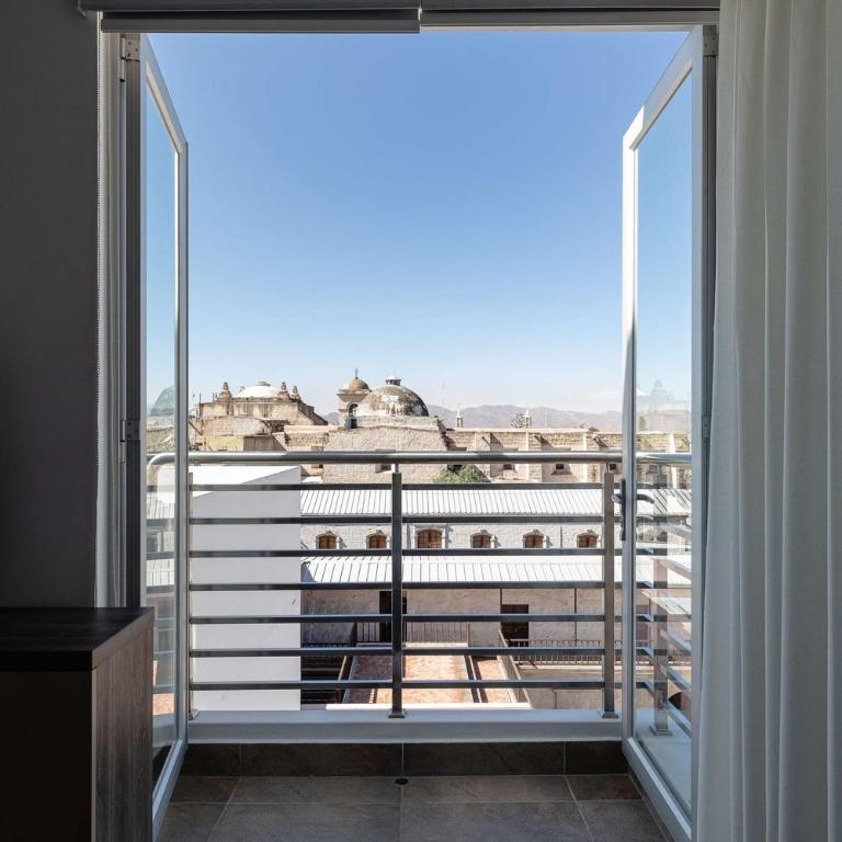 Hampton by Hilton Arequipa - Twin Room with View - Non-Smoking - 3