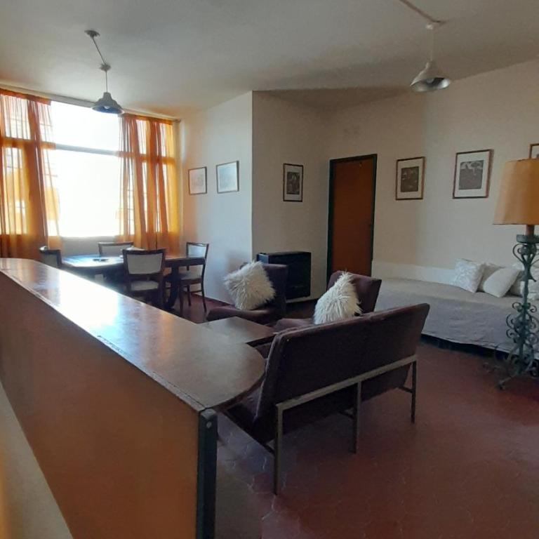 Departamento Centro 2 Dormitorios CON COCHERA - Apartamento de 2 dormitorios - 5