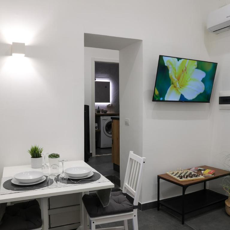 Bella 'Mbriana Home - Appartamento con 1 Camera da Letto - 8
