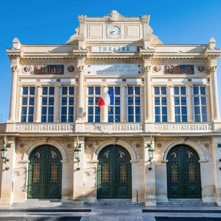 Vigne et mer-Spacieux Appartement Haussmannien-2chambres-Wifi - Appartement 2 Chambres - 32