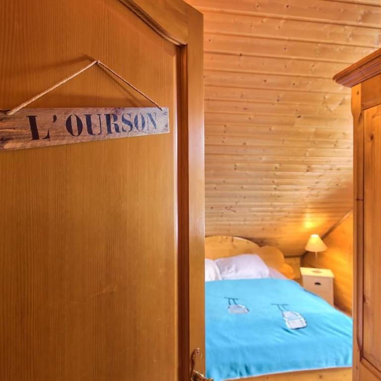 Chalet Les Brimbelles avec Jacuzzi - Chalet - 16