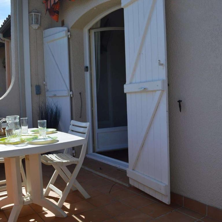 Studio mezzanine 4 couchages avec climatisation, terrasse et parking à Cavalaire - FR-1-226B-30 - Appartamento (4 Adulti) - 1