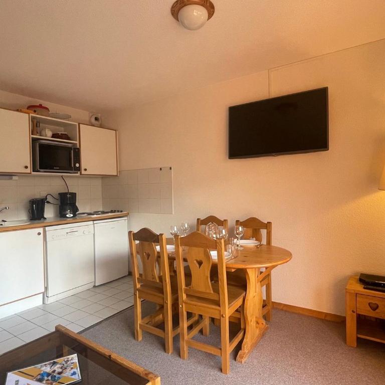 Appartement cosy à Méribel pour 4 pers., proche commodités - FR-1-411-654 - Appartement (4 Adultes) - 5