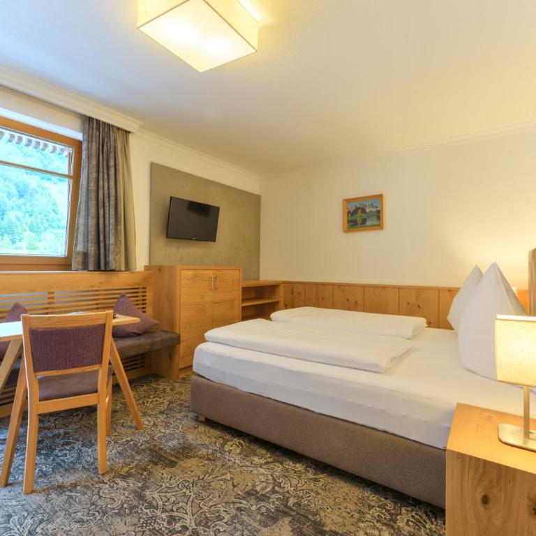 Aparthotel Acksteiner - Superior Doppelzimmer 1 mit Dusche - 7