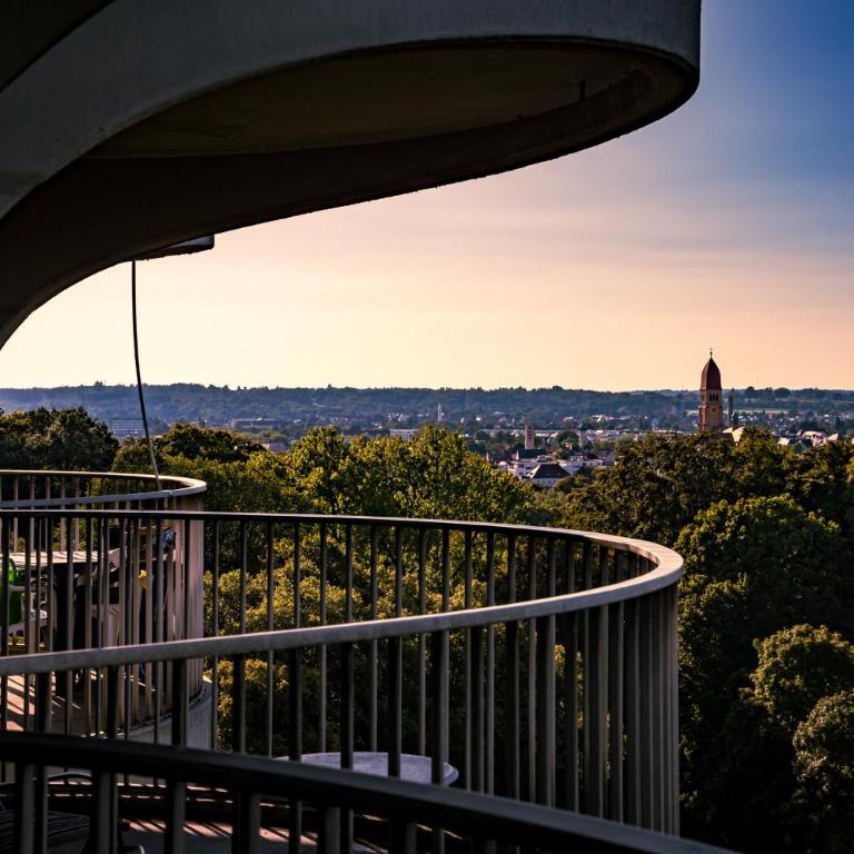 Helles Apartment mit tollem Blick über Augsburg - Apartamento con vistas a las montañas - 18