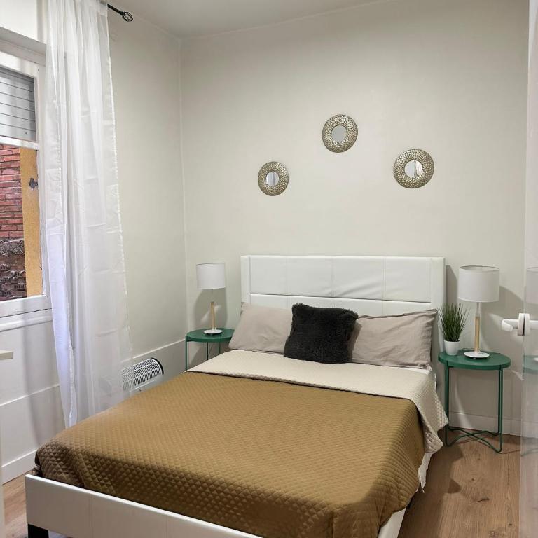 BRI LEON - Two-Bedroom Apartment - 7